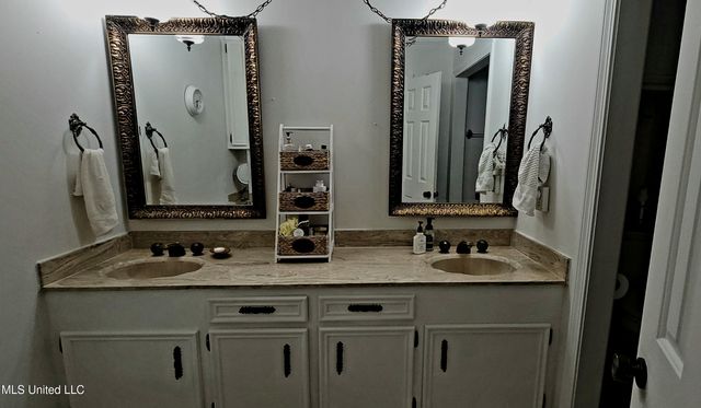 415 Saint Augustine Drive, Madison, MS 39110