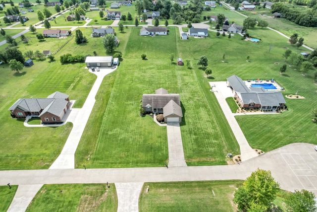 1068 Oak Haven Lane, West Harrison, IN 47060