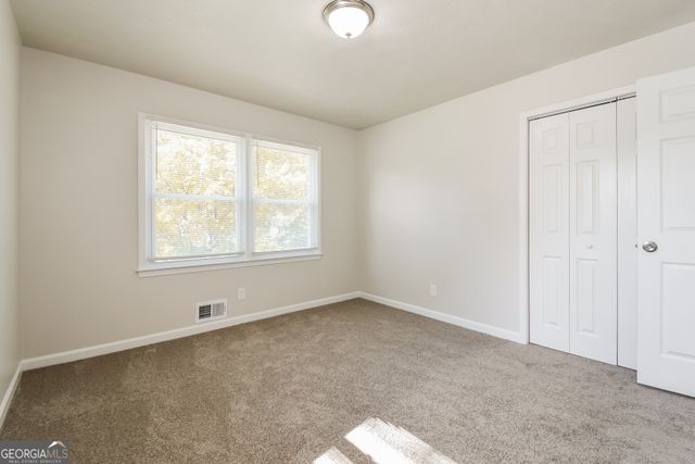 6494 Bobolink Court, Rex, GA 30273