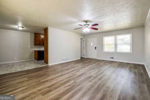 6494 Bobolink Court, Rex, GA 30273