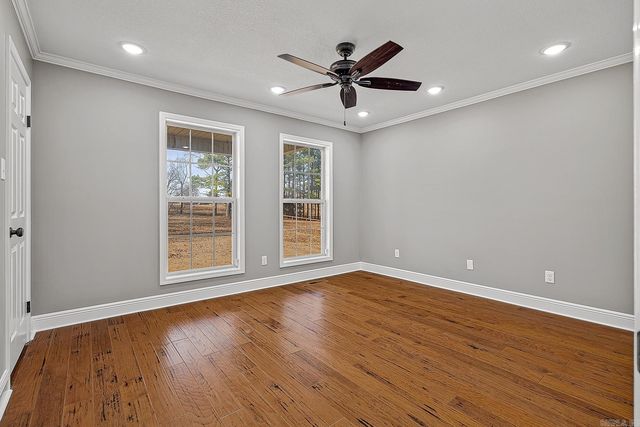 1901 S 54th Street, Paragould, AR 72450