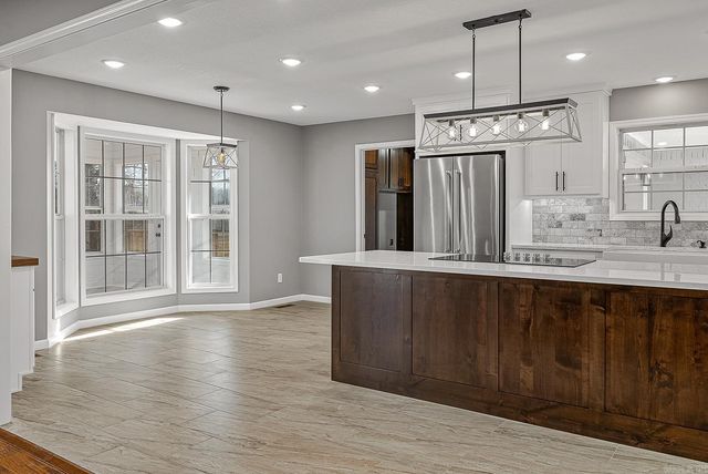 1901 S 54th Street, Paragould, AR 72450