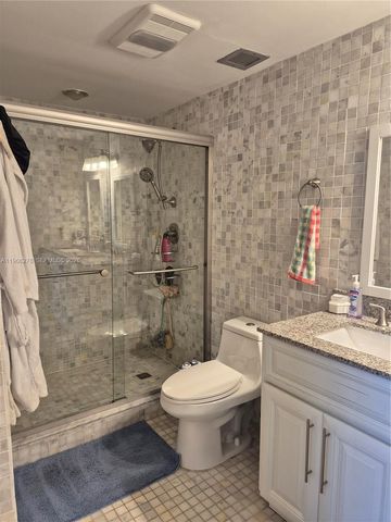 4001 Hillcrest Dr 416 416, Hollywood, FL 33021