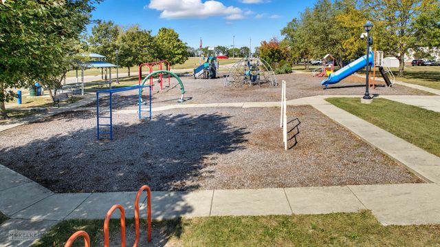 2804 Turnberry Drive, Ottawa, IL 61350