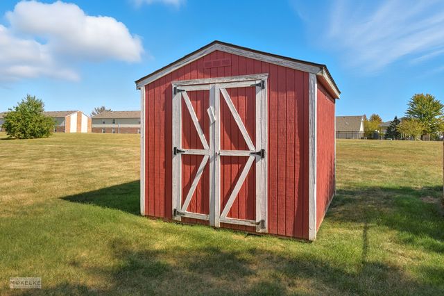 2804 Turnberry Drive, Ottawa, IL 61350