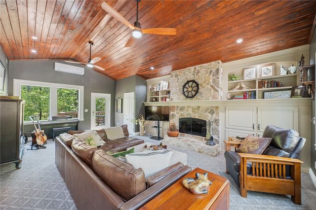 60 Deer Creek Lane, Coldspring, TX 77331