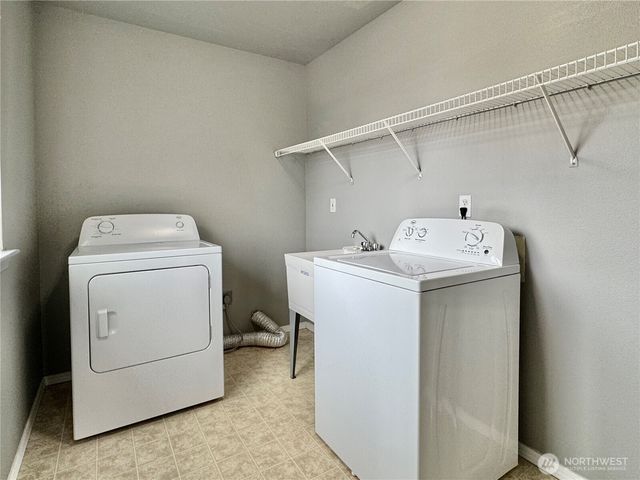 230 101st Avenue SE, Lake Stevens, WA 98258