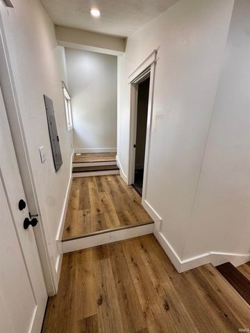 1200 S Park Avenue, Bloomington, IN 47401