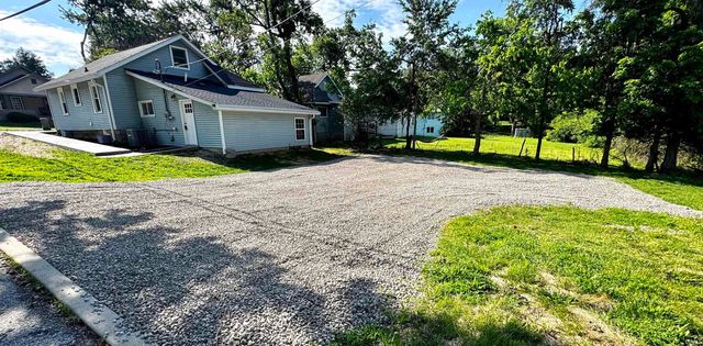 1200 S Park Avenue, Bloomington, IN 47401