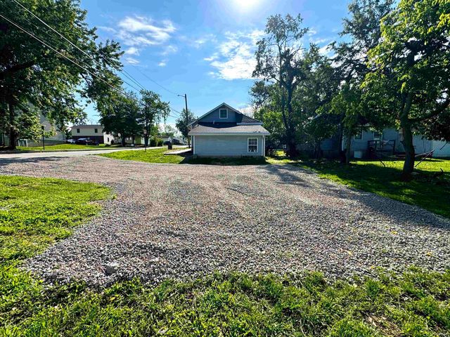 1200 S Park Avenue, Bloomington, IN 47401