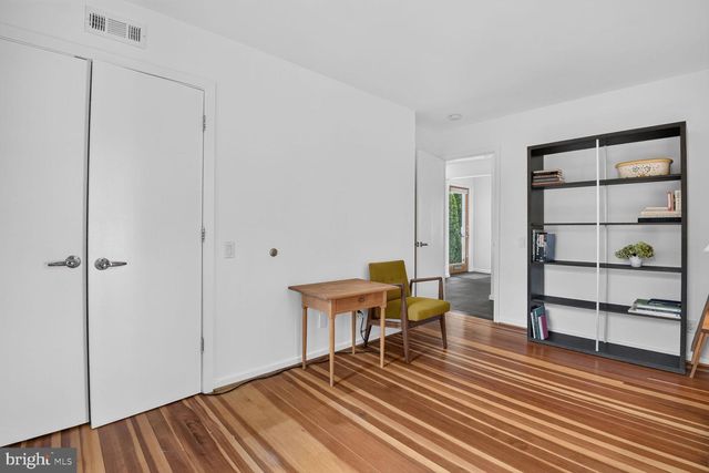 4544 FAIRFIELD DR, Bethesda, MD 20814