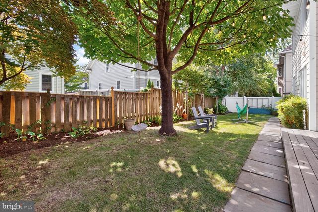 4544 FAIRFIELD DR, Bethesda, MD 20814