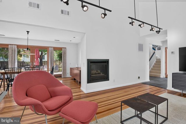 4544 FAIRFIELD DR, Bethesda, MD 20814