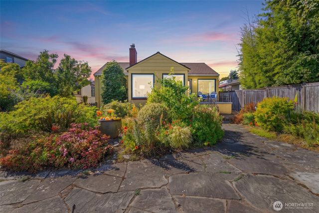 3006 36th Avenue SW, Seattle, WA 98126