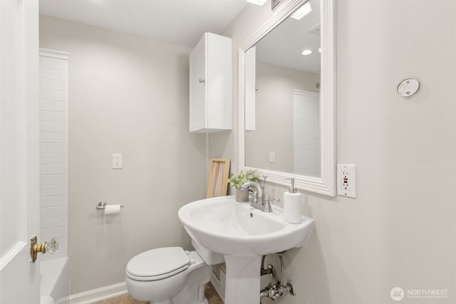 3006 36th Avenue SW, Seattle, WA 98126