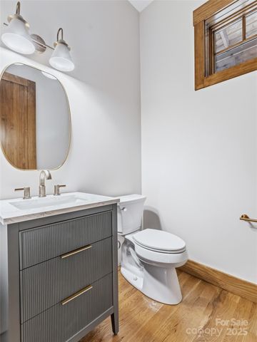 215 High Hemlock Trail, Brevard, NC 28712