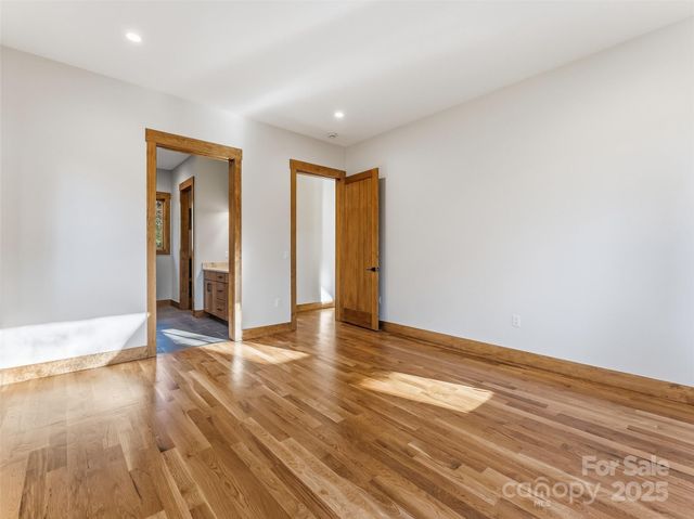 215 High Hemlock Trail, Brevard, NC 28712