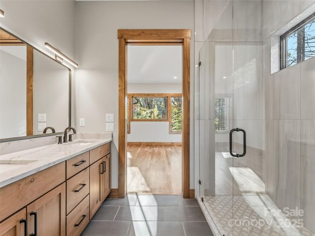 215 High Hemlock Trail, Brevard, NC 28712