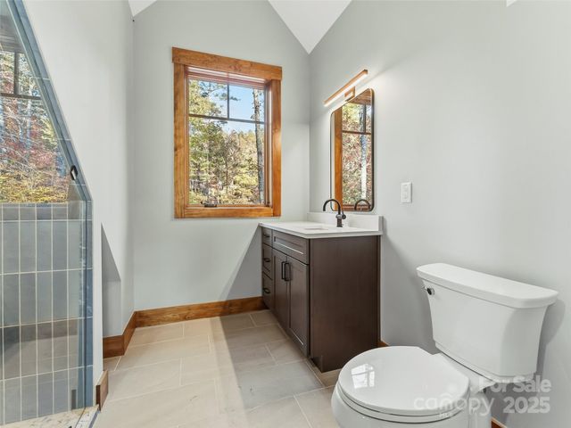 215 High Hemlock Trail, Brevard, NC 28712