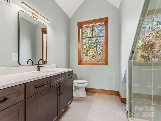 215 High Hemlock Trail, Brevard, NC 28712