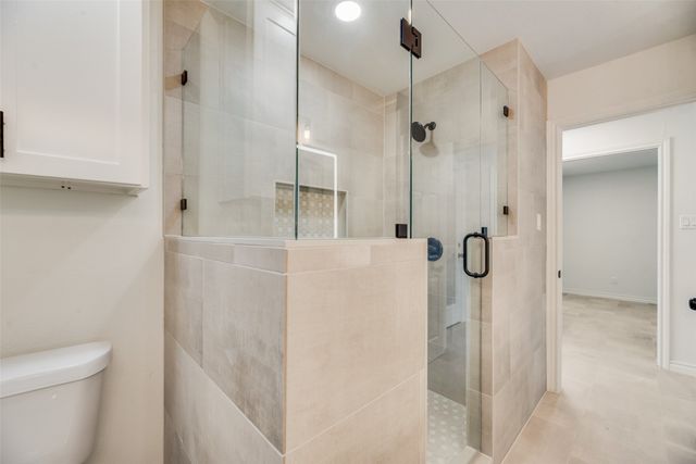 2720 E Seeton Road, Grand Prairie, TX 75054