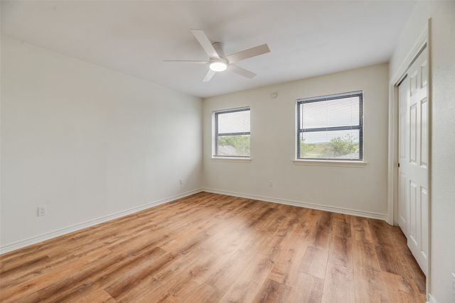 2720 E Seeton Road, Grand Prairie, TX 75054