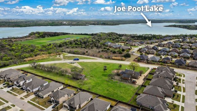 2720 E Seeton Road, Grand Prairie, TX 75054