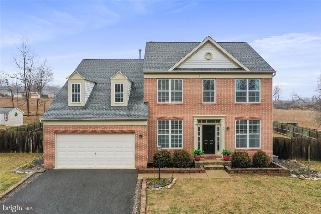 125 FINDLAY DR, Mercersburg, PA 17236