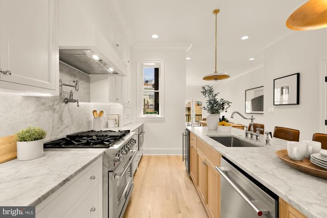 25 T ST NW, Washington, DC 20001