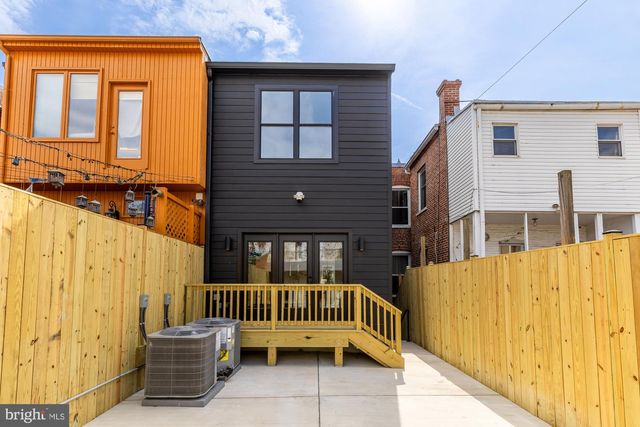 25 T ST NW, Washington, DC 20001