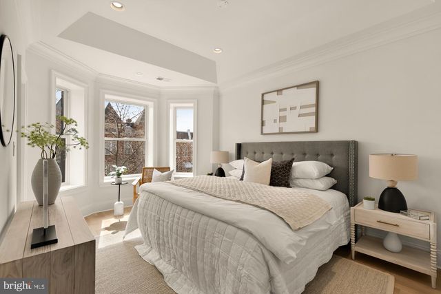 25 T ST NW, Washington, DC 20001