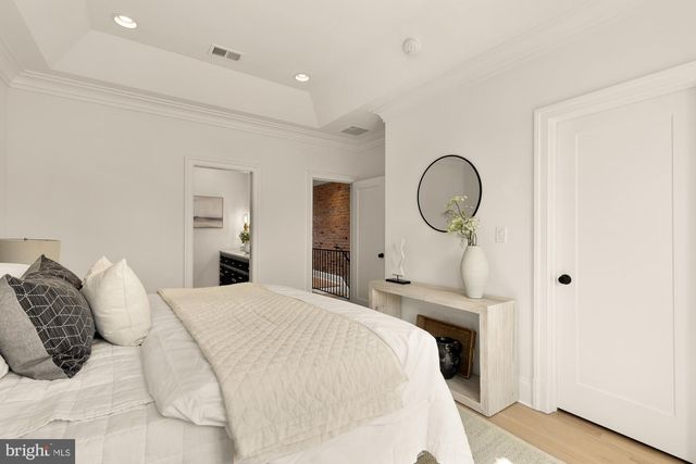 25 T ST NW, Washington, DC 20001