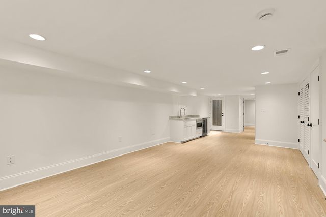 25 T ST NW, Washington, DC 20001