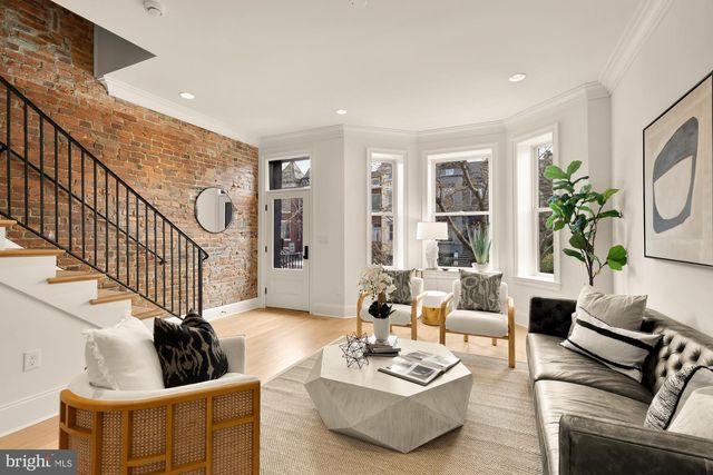 25 T ST NW, Washington, DC 20001