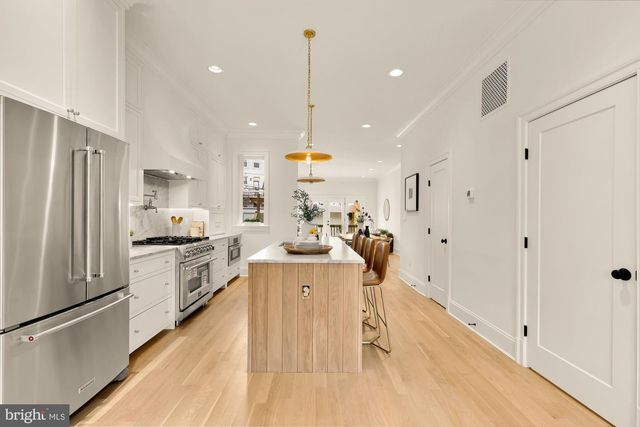 25 T ST NW, Washington, DC 20001