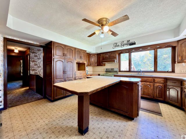 3265 Ogden Colvin, Kevil, KY 42053