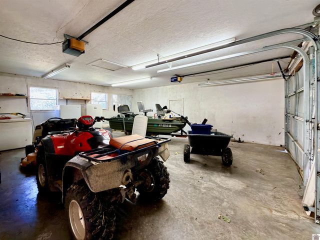 3265 Ogden Colvin, Kevil, KY 42053