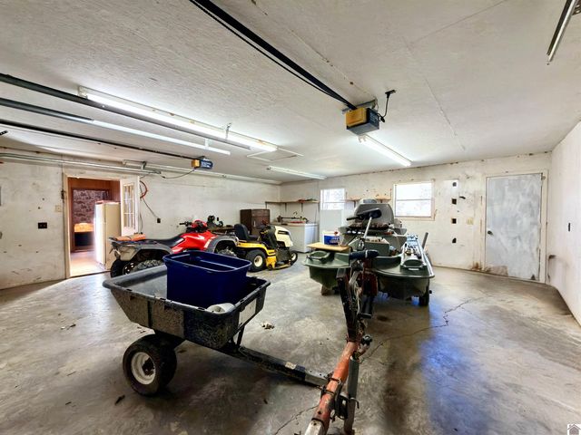 3265 Ogden Colvin, Kevil, KY 42053