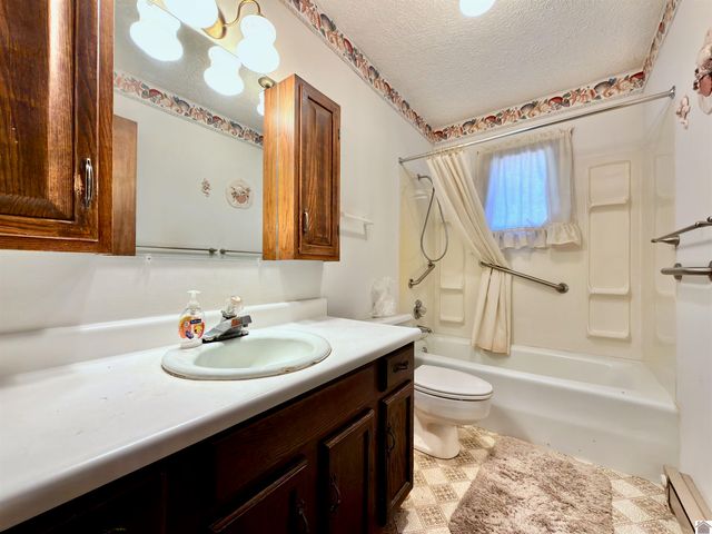 3265 Ogden Colvin, Kevil, KY 42053