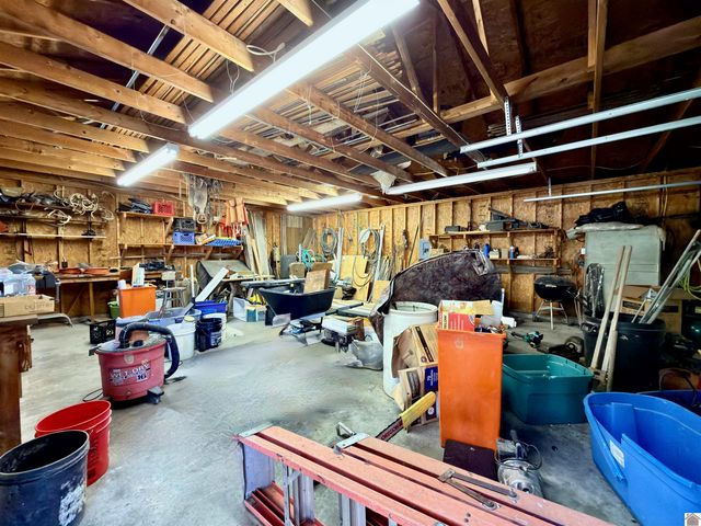 3265 Ogden Colvin, Kevil, KY 42053