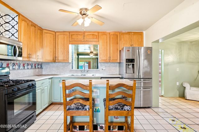 2222 E 21st Street, Tucson, AZ 85719