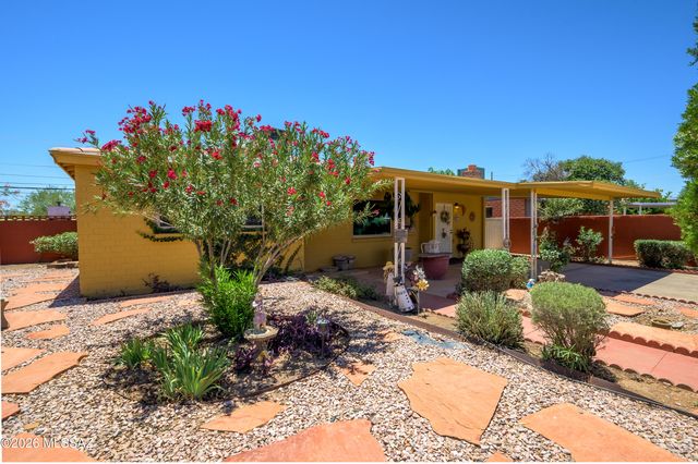 2222 E 21st Street, Tucson, AZ 85719