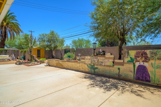 2222 E 21st Street, Tucson, AZ 85719