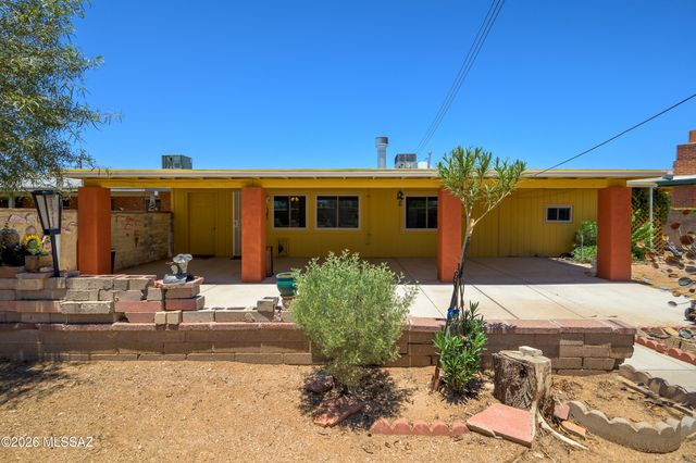 2222 E 21st Street, Tucson, AZ 85719