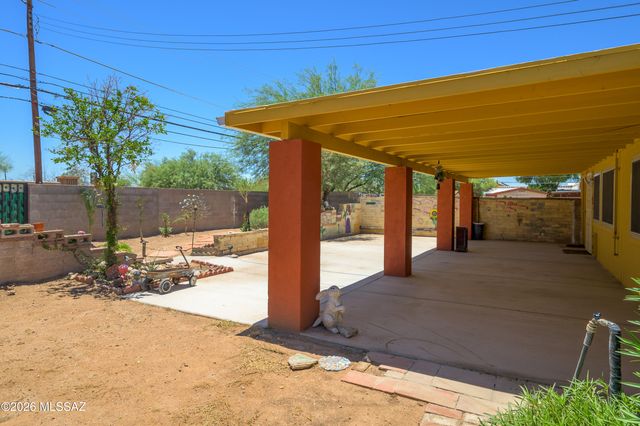2222 E 21st Street, Tucson, AZ 85719