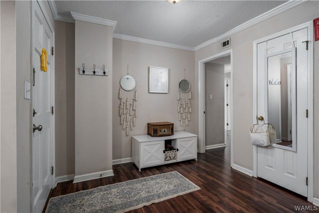 2209 9th 403, Tuscaloosa, AL 35401