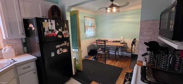 15757 Angelique Avenue, Allen Park, MI 48101