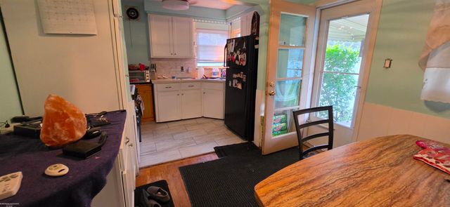 15757 Angelique Avenue, Allen Park, MI 48101