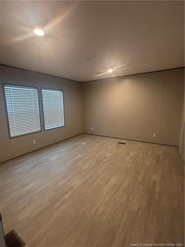 9658 S Chicken Road, Fairmont, NC 28340