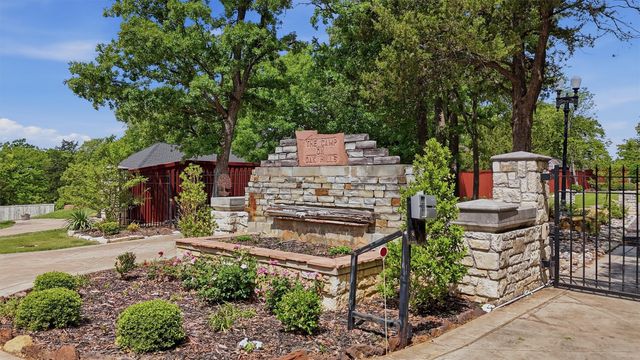 424 Oak Hills, Pottsboro, TX 75076